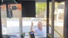 Otobüs şoförü başka otobüs şoförüne balta ile saldırdı