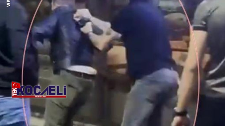 Kafede olay; Yaka paça böyle atıldı