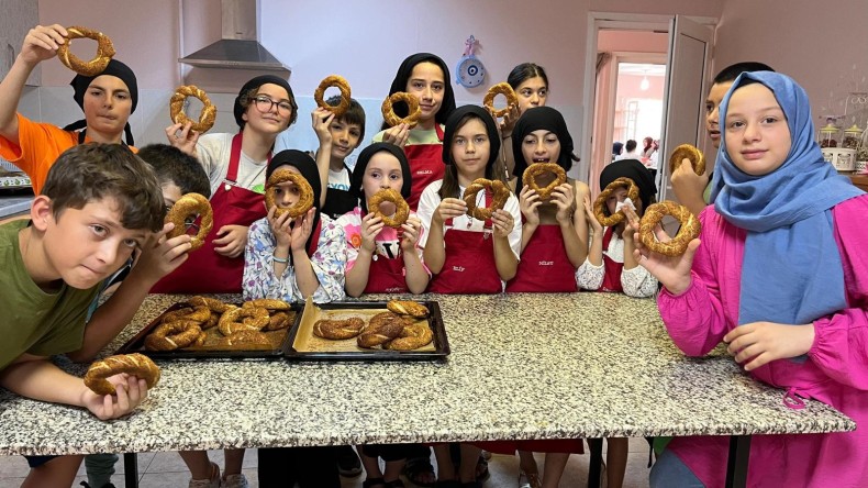 Gölmekli Çocuklar Hem Öğrenip Hem Üretiyor