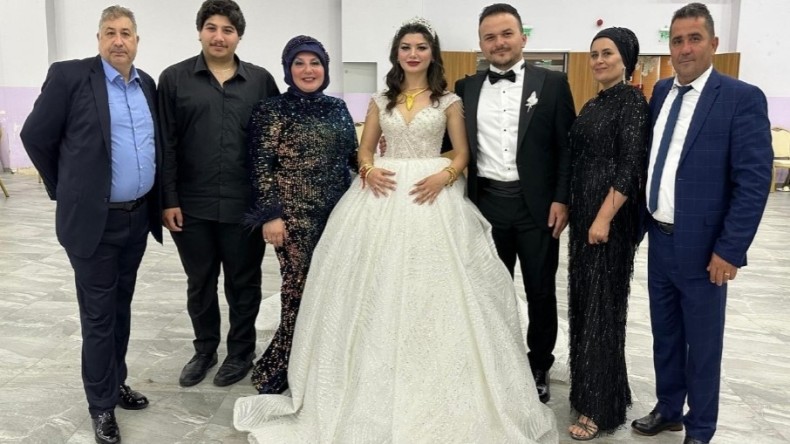 İrem Nur Gülcü ile Evren Öztürk Evlendi