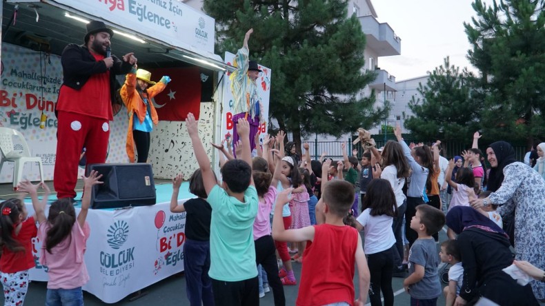 Bi Dünya Eğlence İle Hisareyn’de Çocuklar Doyasıya Eğlendi