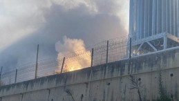 Fabrikada yangın; Alevler korkuttu