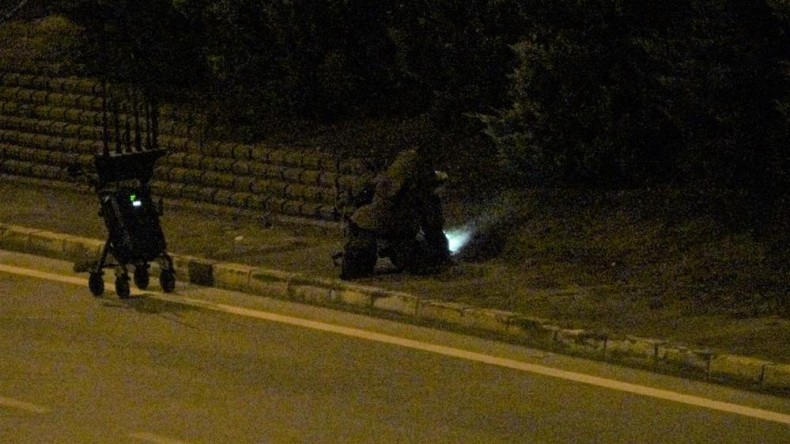 Kocaeli’de şüpheli cisim paniği; Yolu trafiğe kapattı