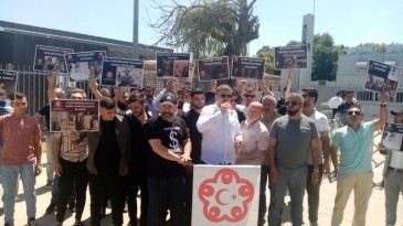 ŞOK! Belediye protesto edildi