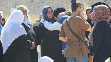 En mutlu günleri kana bulanmıştı: Gözyaşlarıyla toprağa verildi