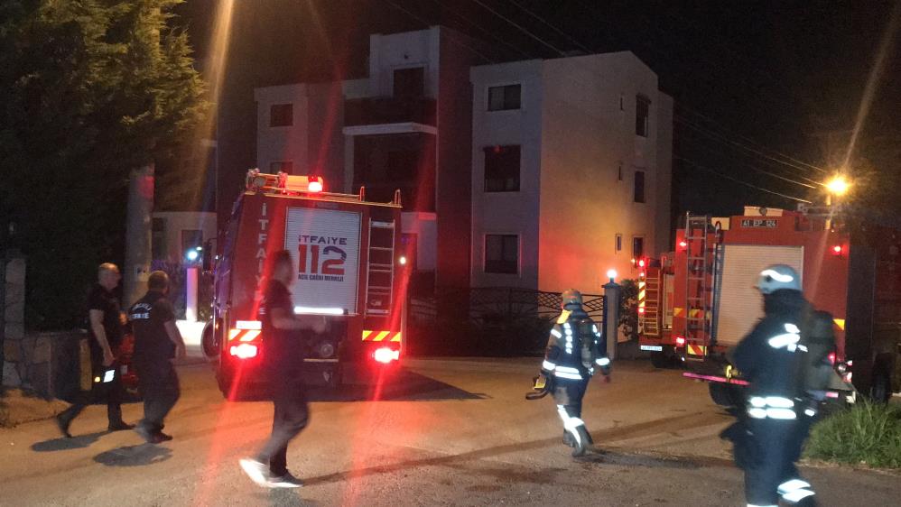 Villada yangın: Mahalleli sokağa döküldü