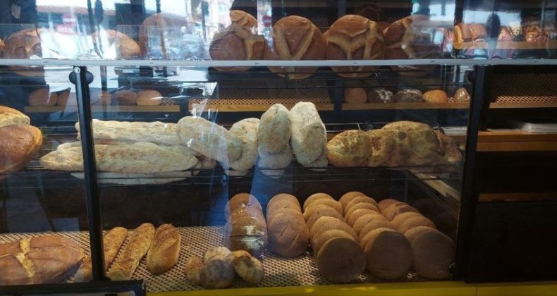 Ekmek 12 TL.mi olacak? Yetkili isim açıkladı