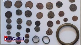 Durdurulan araçtan 77 tarihi eser çıktı