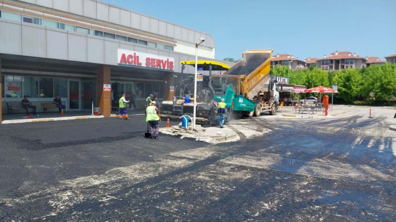 Kandıra Devlet Hastanesi Acil Girişi Ve Çıkışı Asfaltlandı