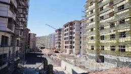 Barbaros Mahallesindeki yeni konutlarda bir yıl içinde hayat başlayacak