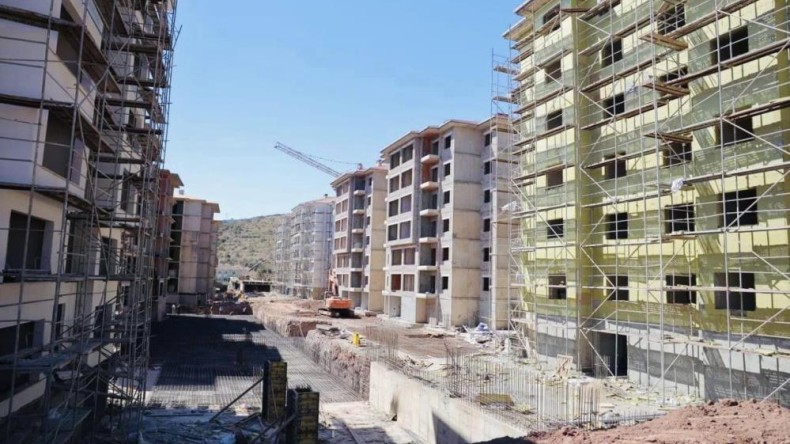 Barbaros Mahallesindeki yeni konutlarda bir yıl içinde hayat başlayacak