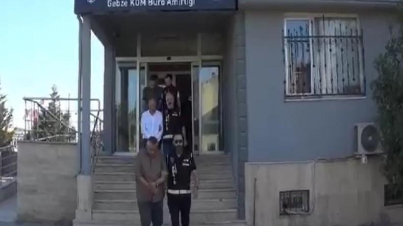 Matbaa kurup sahte dolar basıyorlardı: 6 şüpheli tutuklandı