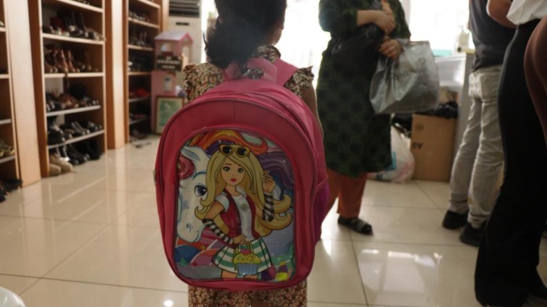 İzmit Belediyesi’nden ihtiyaç sahibi öğrencilere destek