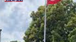 Büyükelçilik önünde Kuran-ı Kerim’e saldırı