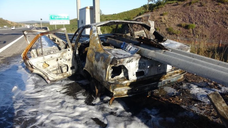 Feci kaza: 3 kişi ölümden döndü