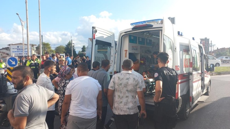 Ambulans geç geldi” iddiasıyla polise saldırdılar
