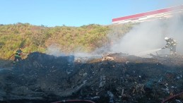 Fabrikada korkutan yangın