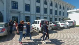 Hırsızlık çetesi suçüstü yakalandı