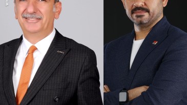 CHP İzmit’te neler oluyor? Kim kimin yanında; İşte konuşulanlar