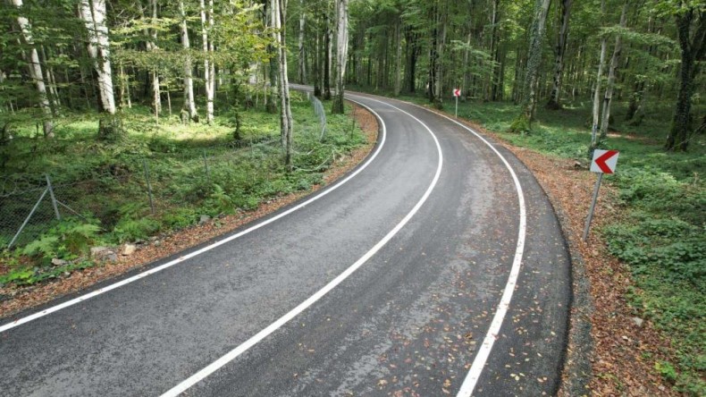 Gölcük’te konforlu yollarla üstyapı güçlendiriliyor