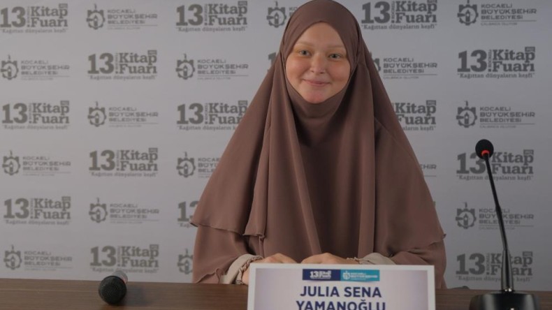 Polonyalı Julia: “Araştırdıkça İslam’a aşık oldum”