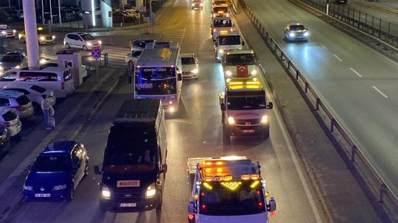 Kocaeli’de sürücüler İsrail’i protesto etti