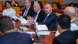 Başkan Büyükakaın Avrupa’ya hukuk dersi verdi