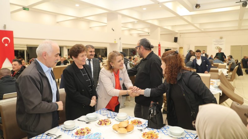 Pazarcılar Odası Başkanı Kumsar: ‘Başkanımız her zaman esnafımızın yanında’