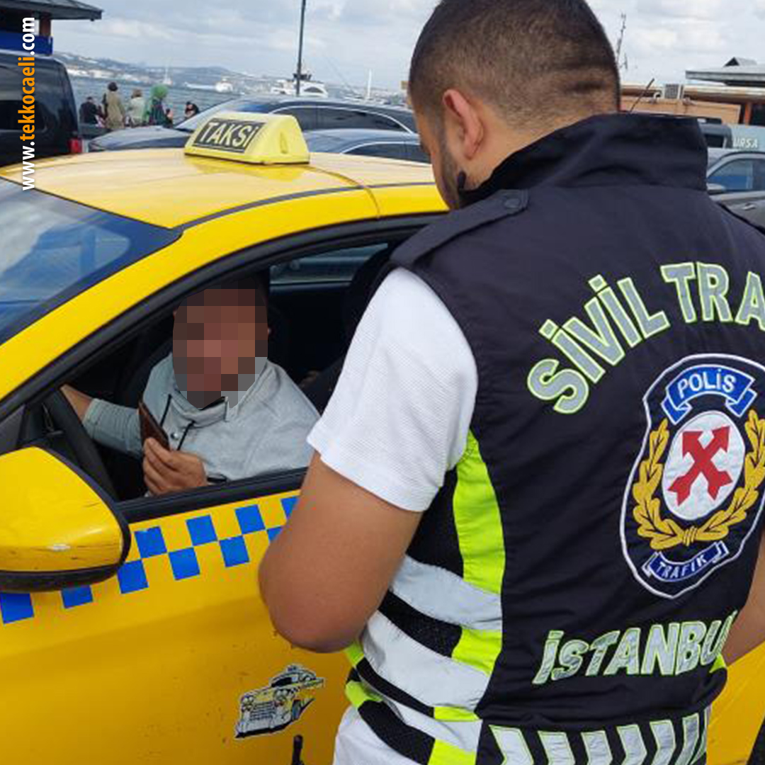 Pazarlık yapan taksiciler, polislere fena takıldı