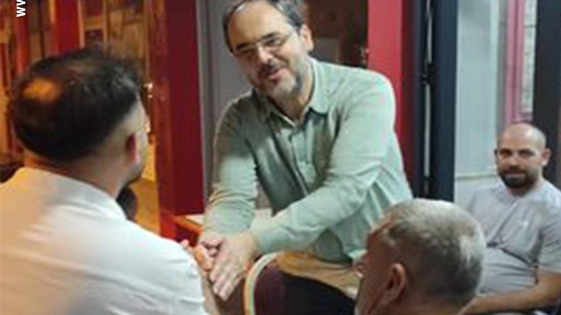 Milletle buluşuyor: Başiskele Hüseyin Ayaz’ı bağrına bastı