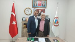 Yalçın Eldoğan, İzmit siyasetini hareketlendirdi