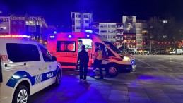 İzmit Kent Meydanında olay: 18 yaşındaki genç bıçaklandı