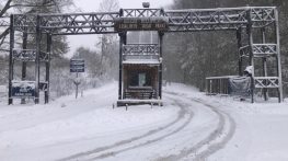 Eriklitepe beyaza büründü