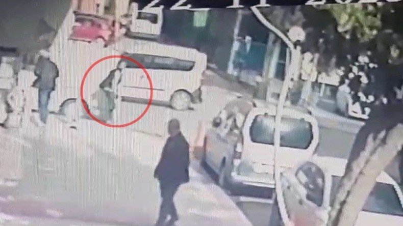 Eski eşini tabanca ile vurarak öldürdü: Zanlı böyle kaçtı