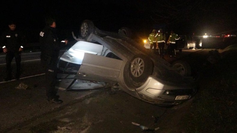 Takla atan otomobil su kanalına devrildi: 1 yaralı