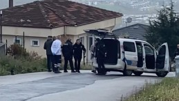 Önce rehin aldı, sonra tüfekle ateş açtı