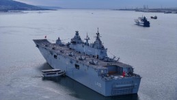 TCG Anadolu tüm heybetiyle havadan görüntülendi