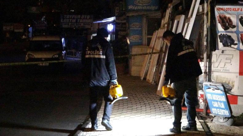 İzmit’te bıçaklanan şahıs hayatını kaybetti