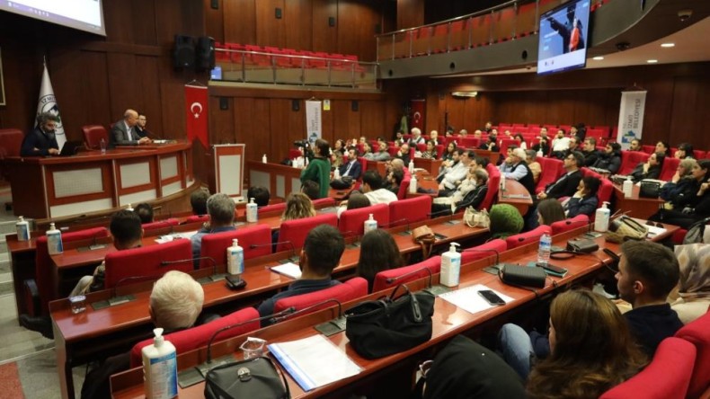 İzmit’te yapı ve ruhsat işlemleri dijitale taşınıyor