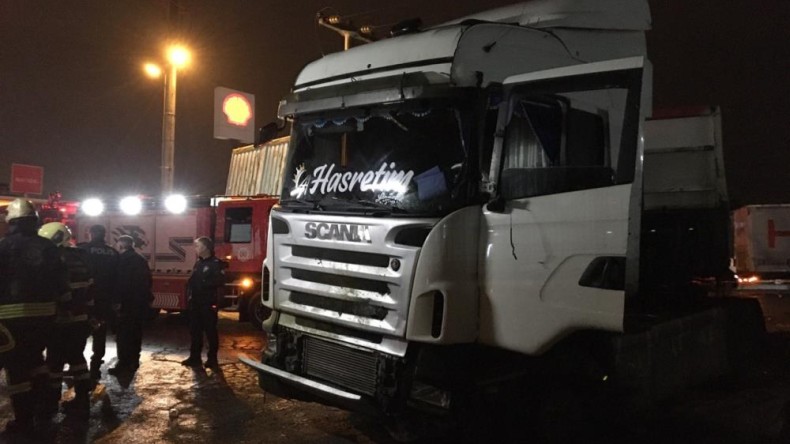 TIR vatandaşın arasına daldı: 1’i ağır 5 yaralı