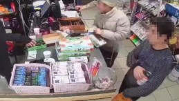 2 fırın ve marketten SMA hastası çocuğun kumbarasını çaldılar