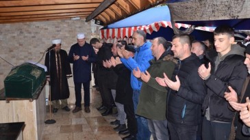 Kocaelisporlu yönetici Ekrem Can son yolculuğuna uğurlandı