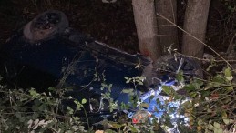 Başiskele’de kaza: Otomobil dere yatağına uçtu