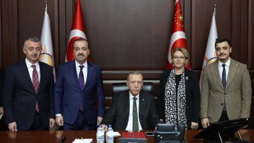 Başkan Büyükakın’dan ilk mesaj: ‘Zafere ulaşacağız’