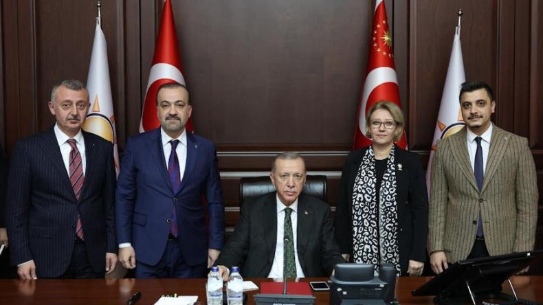 Başkan Büyükakın’dan ilk mesaj: ‘Zafere ulaşacağız’