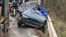 Elektrik arıza bakım aracı ile otomobil çarpıştı : 1 ölü