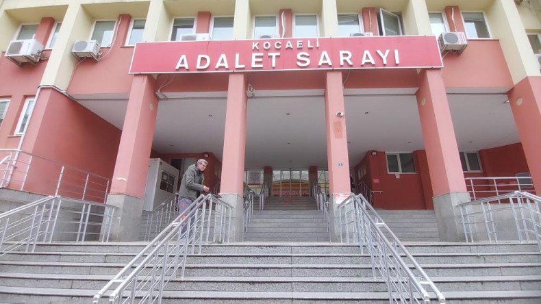 Sahte internet sitesine inandı, dolandırıldı