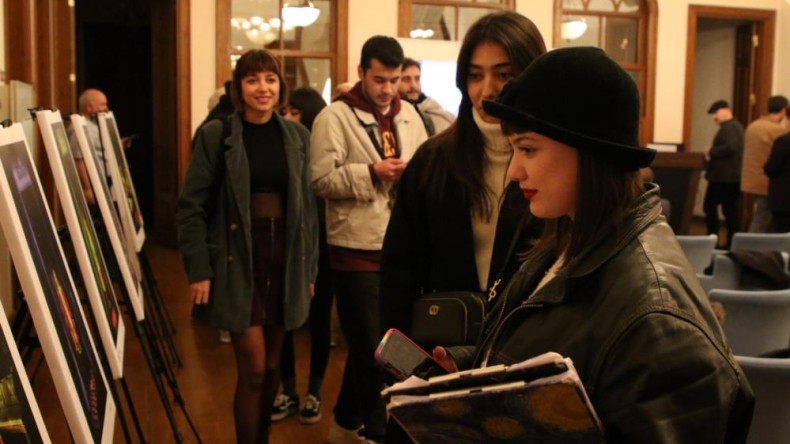 “Kandıra Kilimine Ne Oldu” sergisine yoğun ilgi