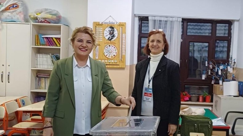 CHP İzmit Belediye Başkan Adayı Hürriyet oldu