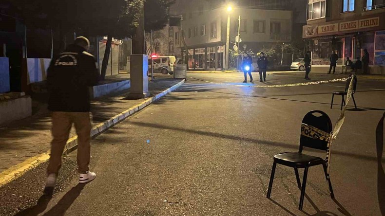 Derince’de alkollü şahıs rastgele ateş açtı: Facia teğet geçti